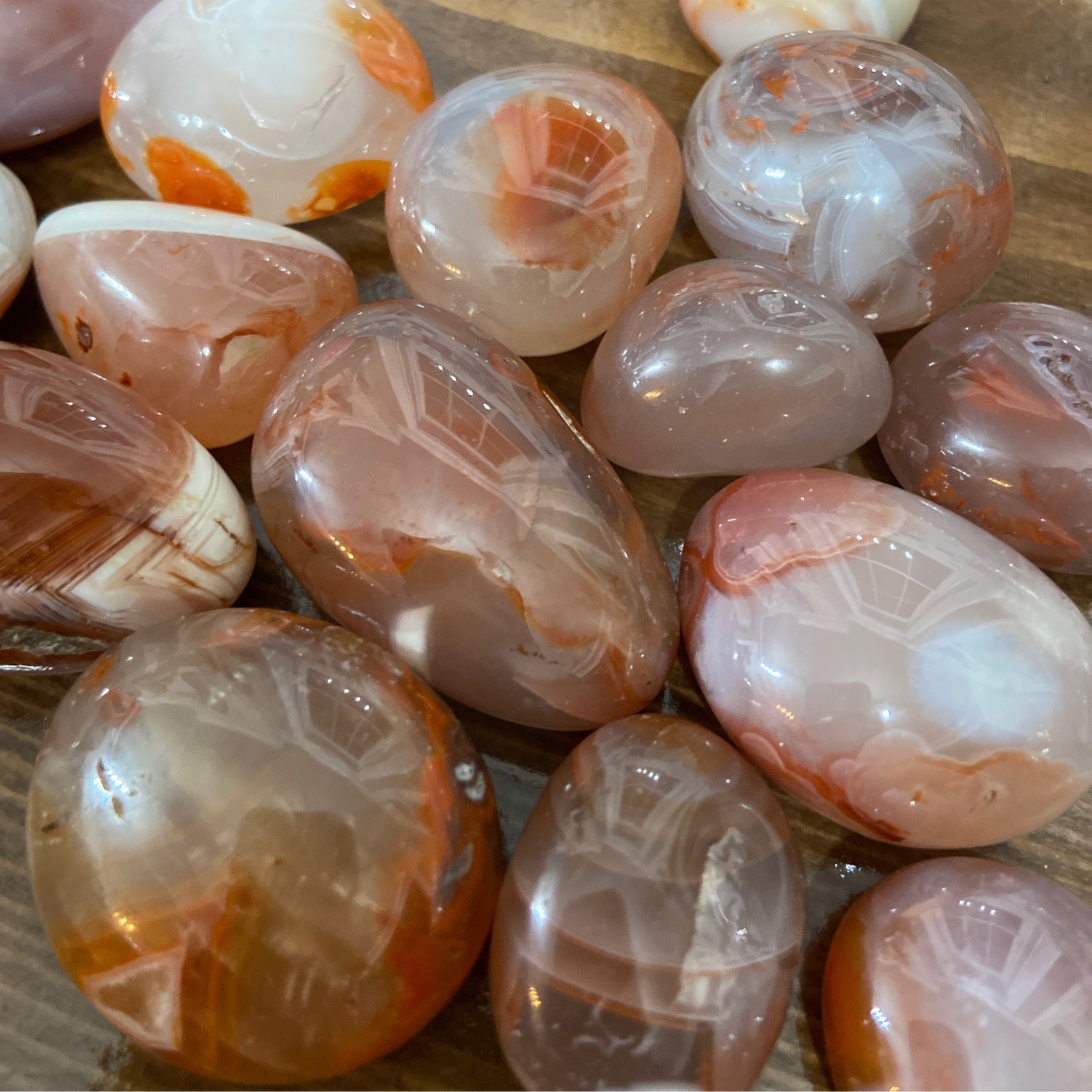 Banded shop red agate